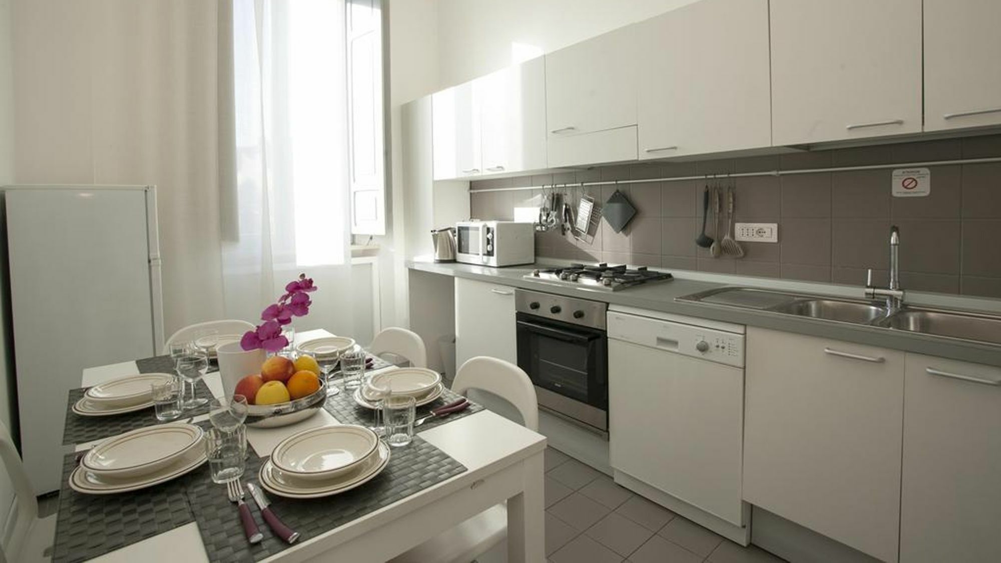 Appartamento House Paganica Roma Esterno foto