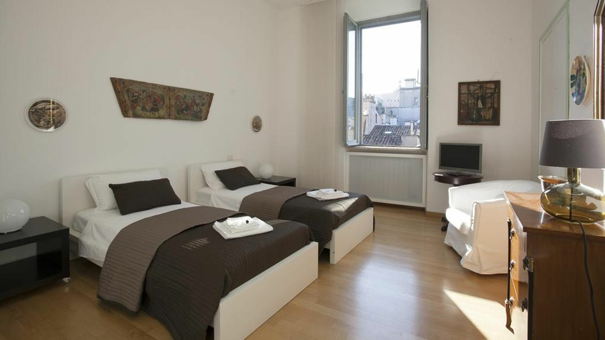 Appartamento House Paganica Roma Esterno foto