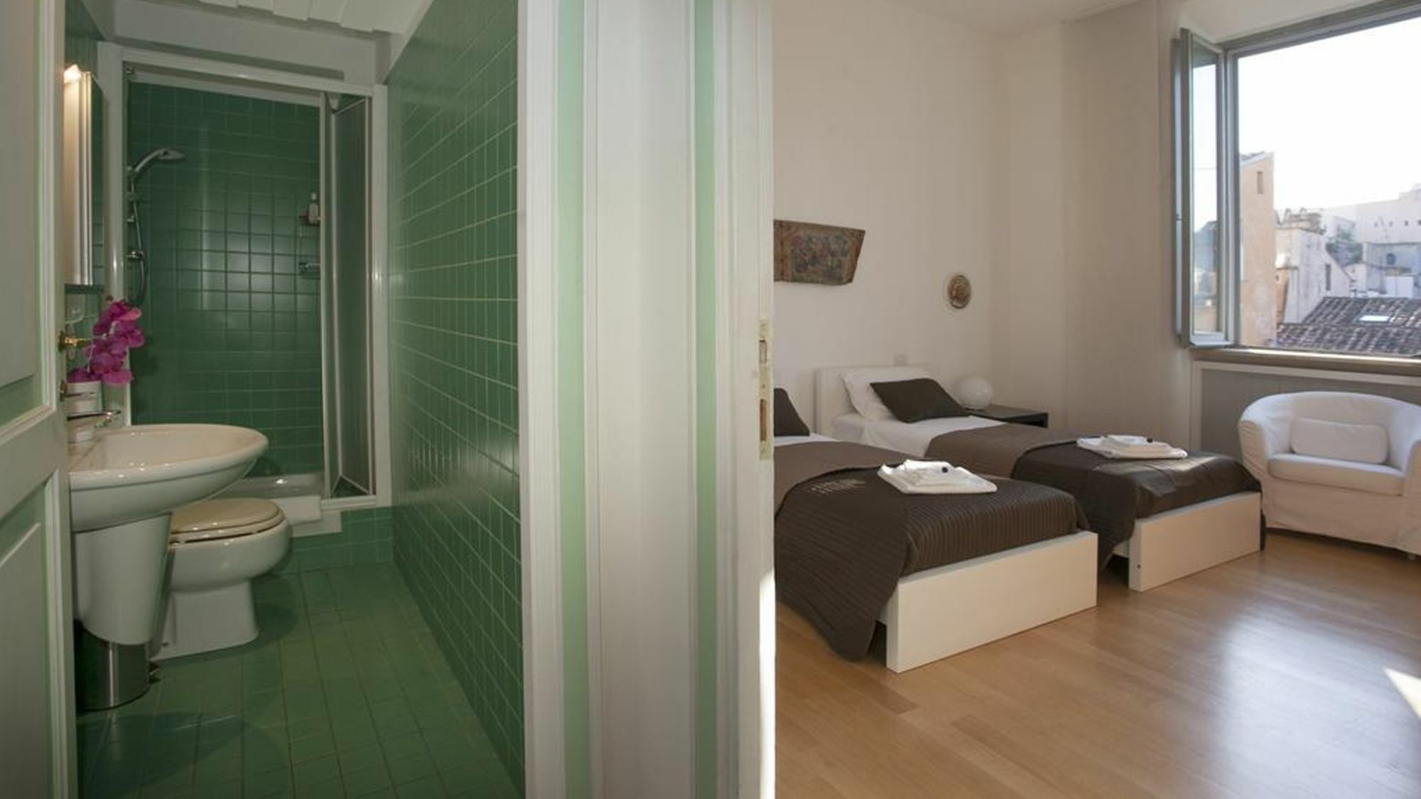 Appartamento House Paganica Roma Esterno foto